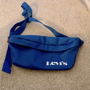 Levi’s Crossbody Bag. Royal Blue w/ White Logo